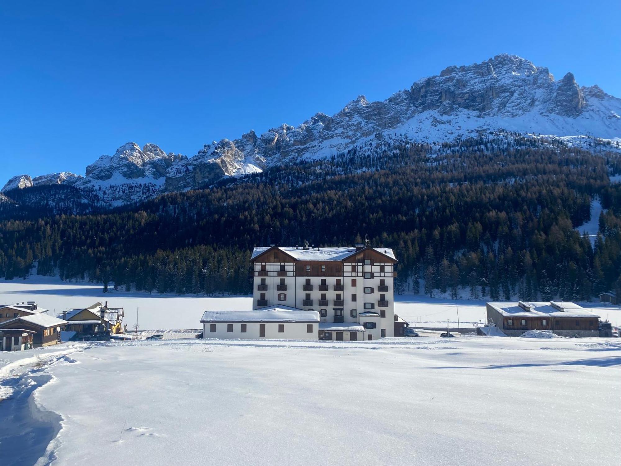 Casetta Sul Lago Di Misurina Exteriér fotografie